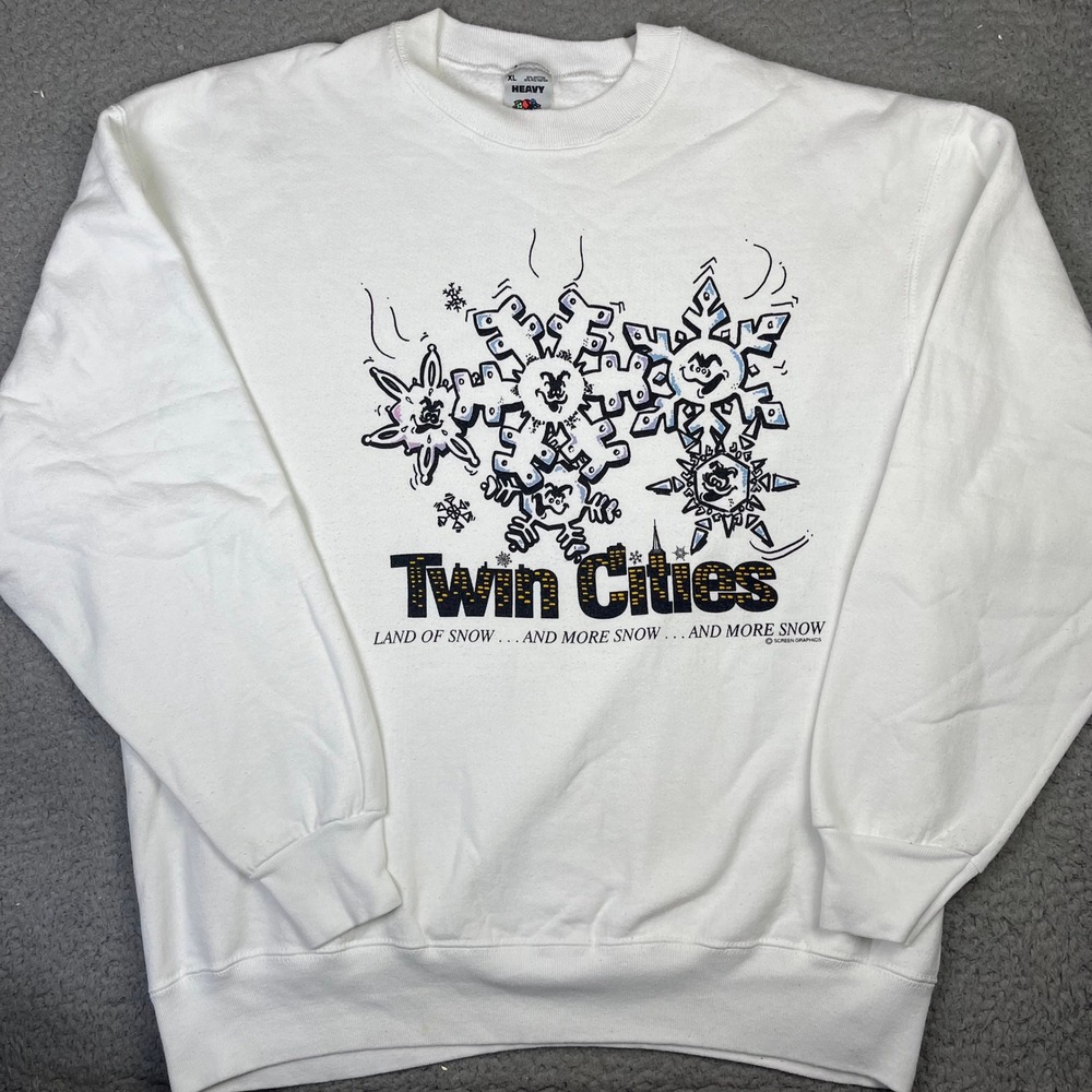 Twin Cities Land of Snow Minnesota Sweatshirt Mens XL White Vintage USA Winter